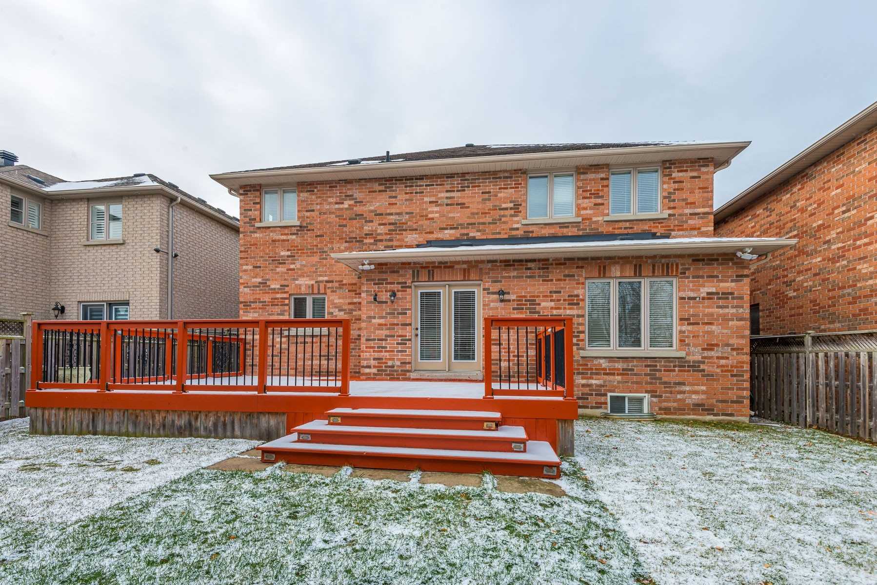 303 Iredale Rd, Mill Pond, Richmond Hill Price, Warnings, Schools